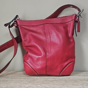 Coach Red Leather Shoulder Bag F12320 With Hangtag Great Shape Vintage